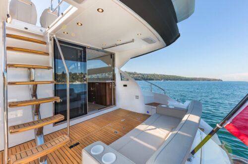 FAIRLINE9